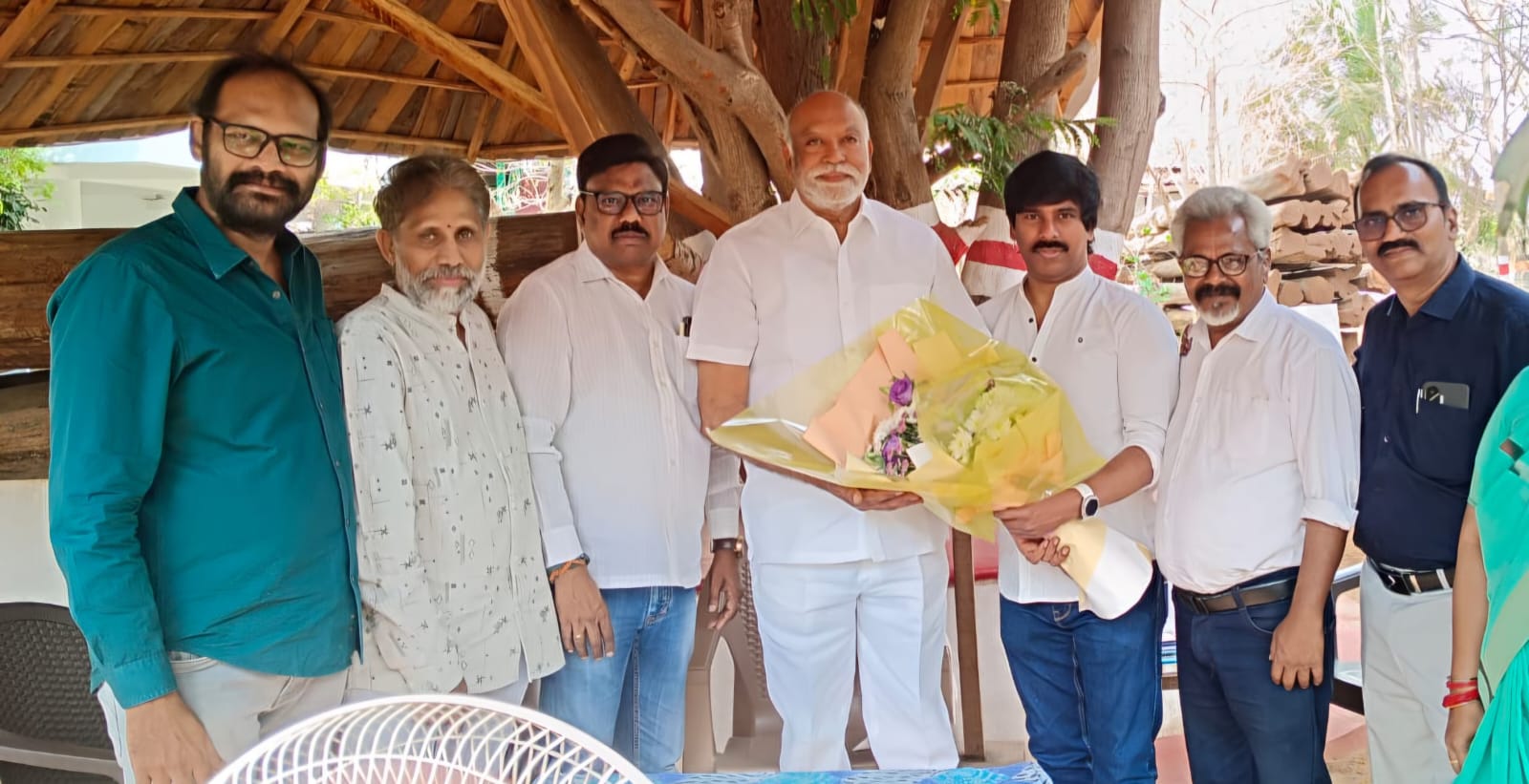 ప్రభుత్వం ఇచ్చిన అవకాశాన్ని పరిశ్రమ అభివృద్ధికి వినియోగిస్తా : చదలవాడ శ్రీనివాసరావు