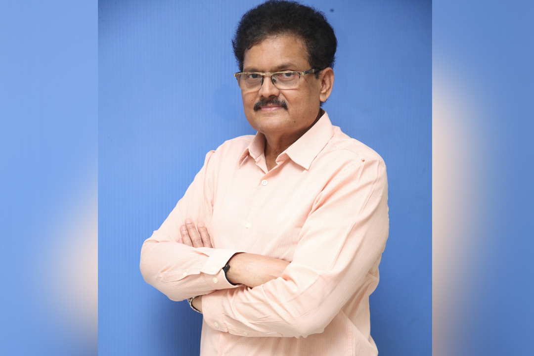 ‘M4M’ కంటెంట్ స్ట్రాంగ్.. అందుకే రూ.1 లక్ష రివార్డ్ ప్రకటించాం: డైరెక్టర్ మోహన్ వడ్లపట్ల